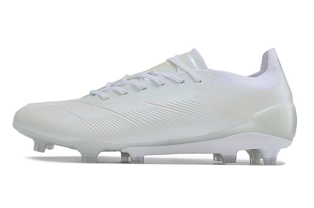 PREDATOR ACCURACY+ FG BOOTS