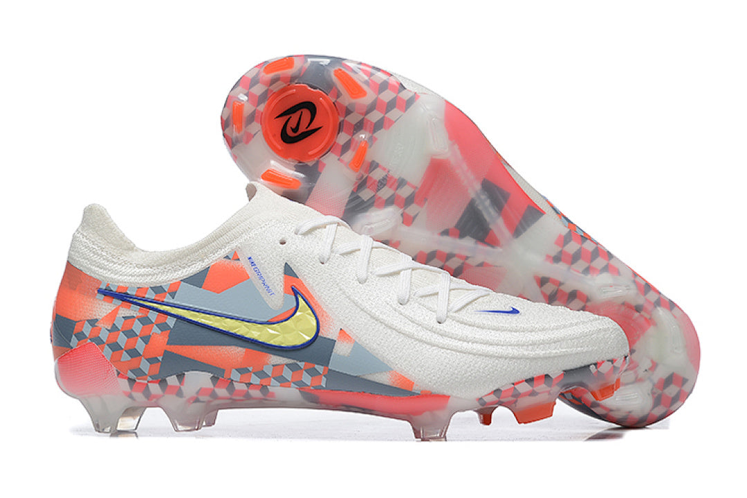 NIKE PHANTOM LUNA ELITE FG