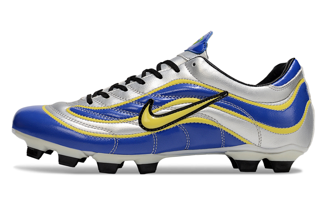 NIKE Mercurial r9