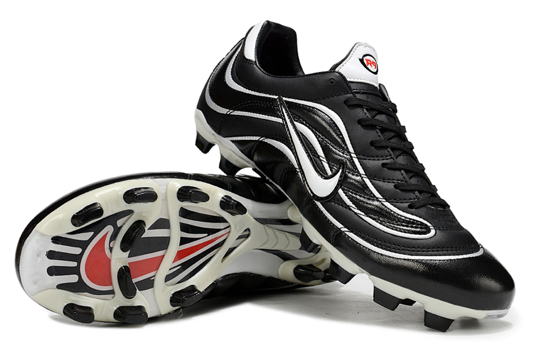 NIKE Mercurial r9