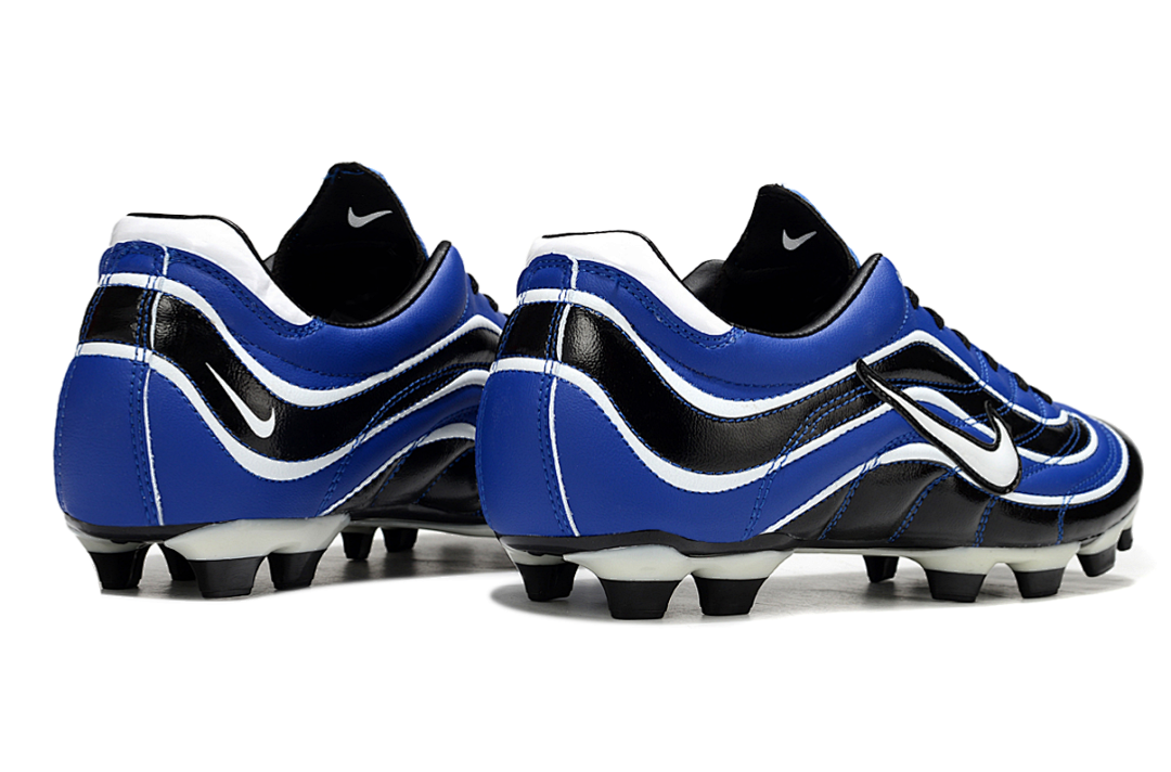 NIKE Mercurial r9